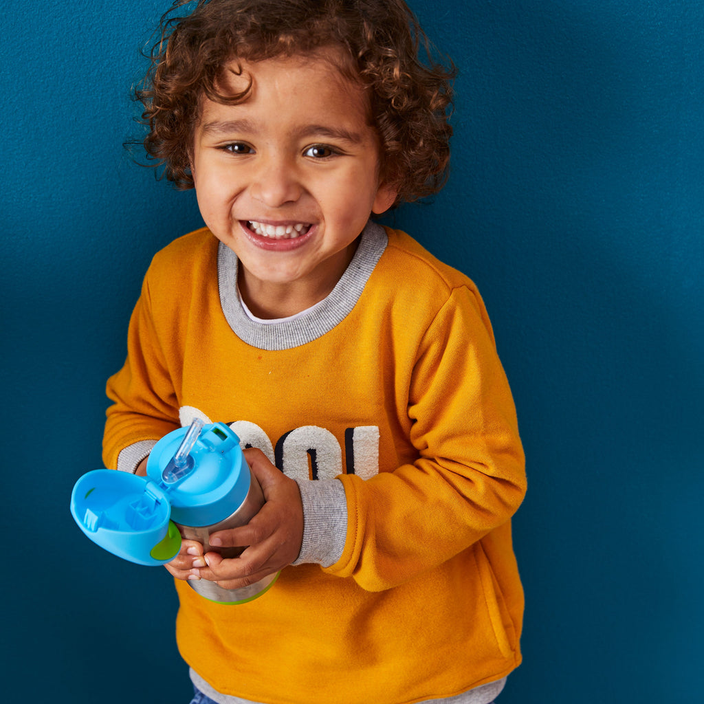 child with 350ml insulated drink bottle - emerald forest - b.box for kids